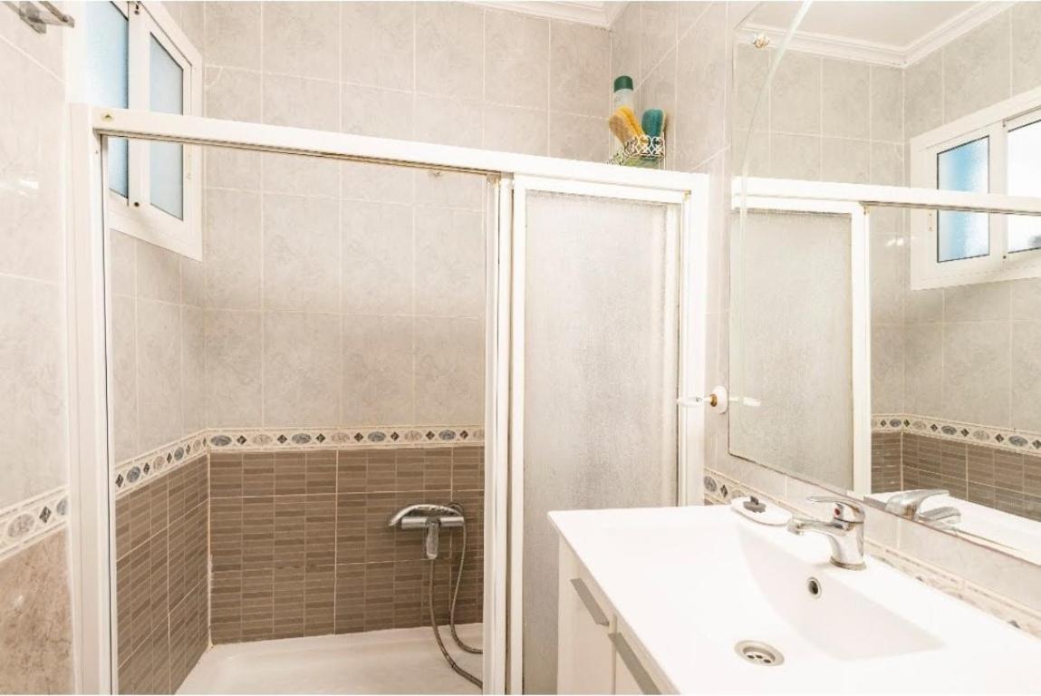 Habitaciones Privadas Con Cama Doble En Sevilla Exterior foto
