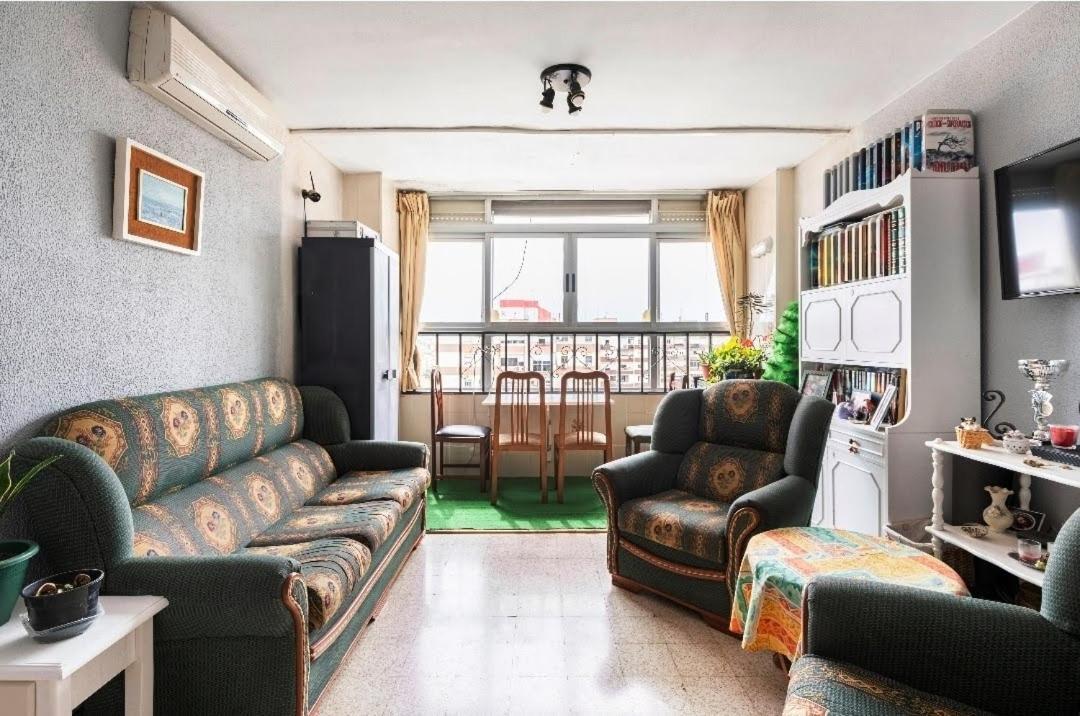 Habitaciones Privadas Con Cama Doble En Sevilla Exterior foto